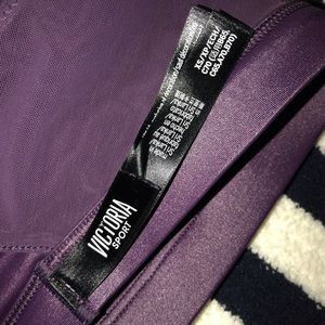 2 cute Victoria’s Secret and Pink sports bras